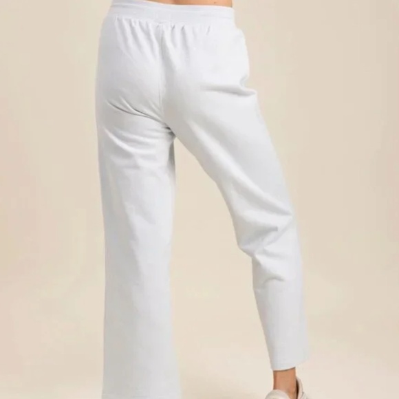 Le Marais Hoodie & Sweatpant Set - Picture 8 of 14